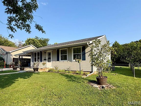 3rd image of 2550 Bonniebrook Dr