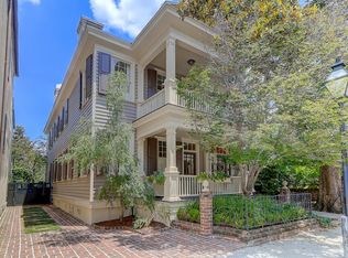 52 Tradd St, Charleston, SC 29401