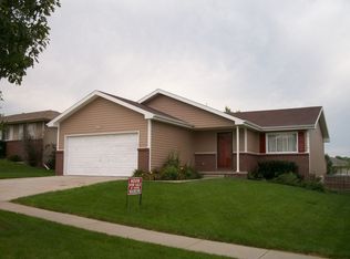 5201 S 80th St, Lincoln, NE 68516