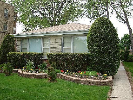 1st image of 7650 N Keeler Ave