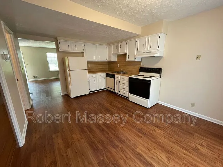 2853 Grinstead Dr #2853GRI-2 — Photo 6
