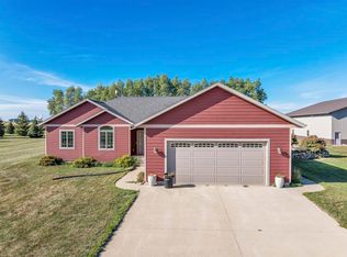 2880 270th Ave, Spencer, IA 51301
