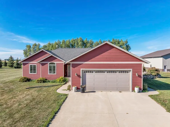 2880 270th Ave, Spencer, IA 51301