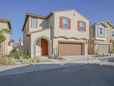 3 bed, 1870 sqft, $3,250 — Photo 3