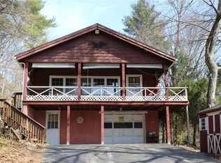 200 Sunrise Dr, Lehighton, PA 18235
