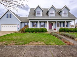 70 Oakway Pl, Lebanon, OR 97355