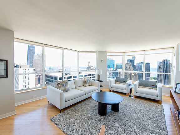 4th image of 405 N Wabash Ave Unit 4610