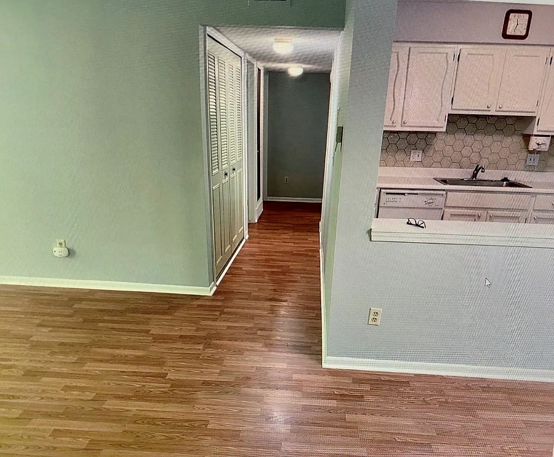 2 bed, $1,549 — Photo 4