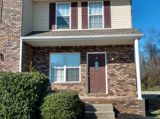 2306A Raleigh Ct, Clarksville, TN 37043