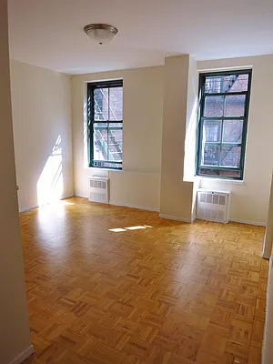 Rented by City & Suburban | media 41