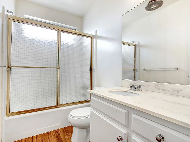 5292 Newcastle Ave — Photo 26