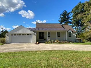 3270 Waldheim Dr, Port Huron, MI 48060