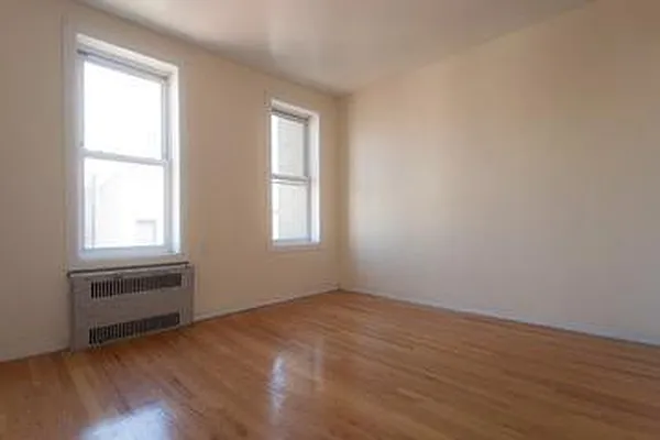 Rented by Loom Group | media 13
