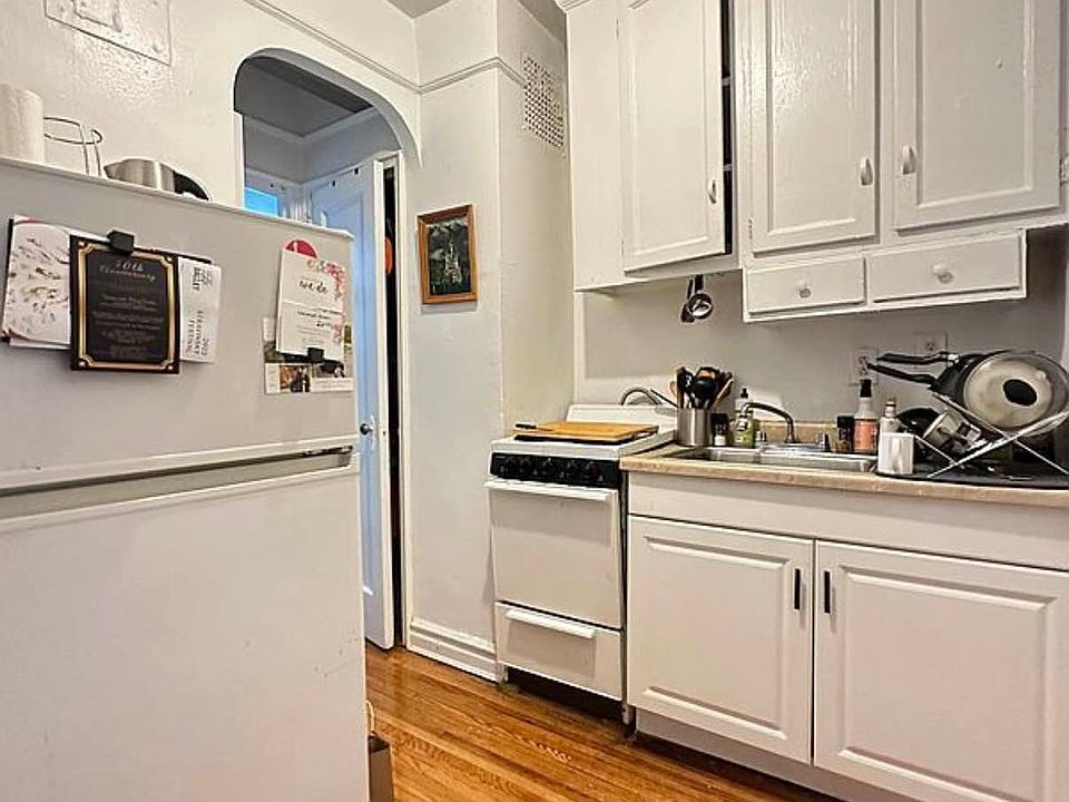 1st image of 195 Underhill Ave APT 4D