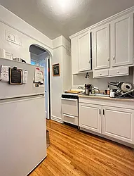 195 Underhill Avenue, #4D