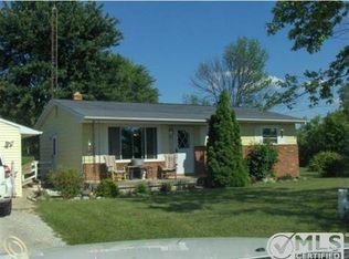 9111 Bray Rd, Millington, MI 48746