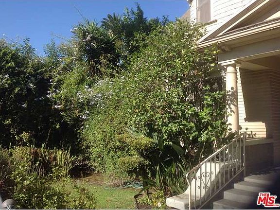 3rd image of 2645 S Harvard Blvd