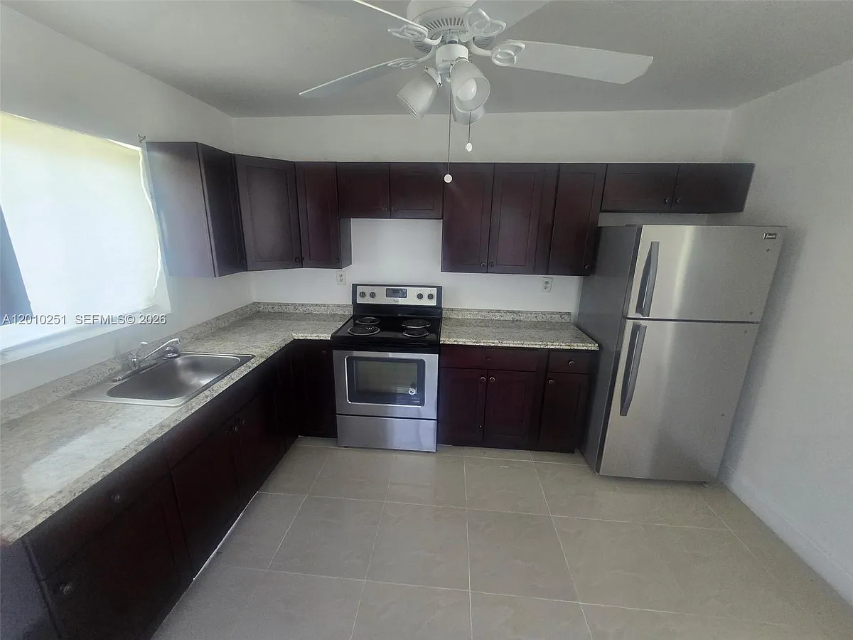 Building Photo - 1149 NW 76th St #1149