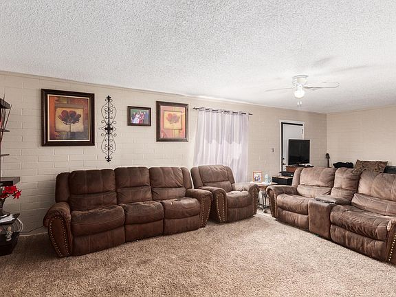 3rd image of 8033 W Heatherbrae Dr