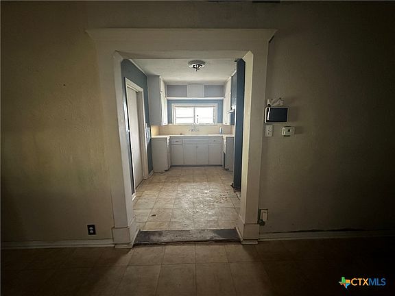 5th image of 206A McCormick Dr