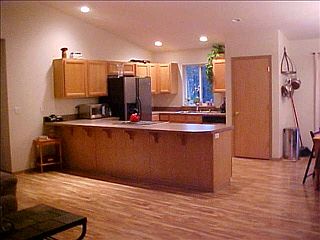 5th image of 42 E Jarrett Dr