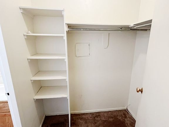 5th image of 3041 S Michigan Ave Unit 411