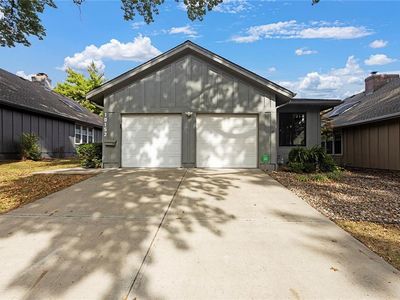 10152 Edelweiss Cir, Merriam, KS, 66203