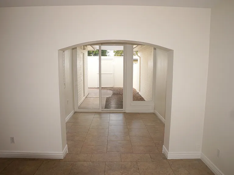 2725 S Azalea Dr — Photo 22