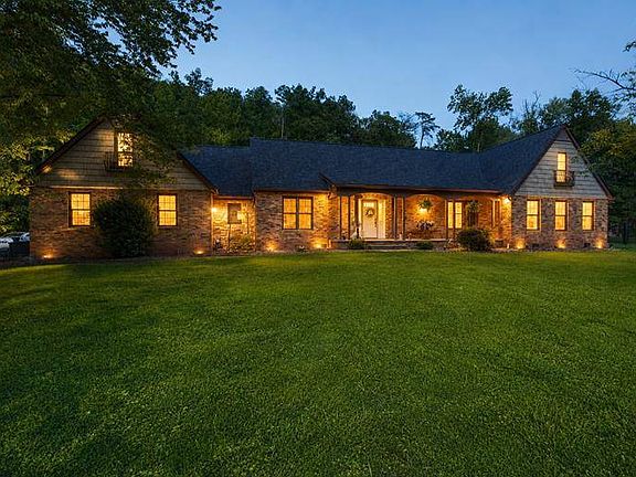 4th image of 4876 Big Tyler Rd