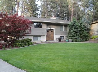 12016 N Vistawood Ct, Spokane, WA 99218