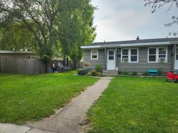 1011 Park Dr #1011, Grand Forks, ND 58201