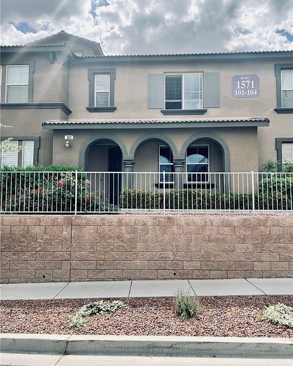 1st image of 1571 Plaza Centre Dr Unit 103