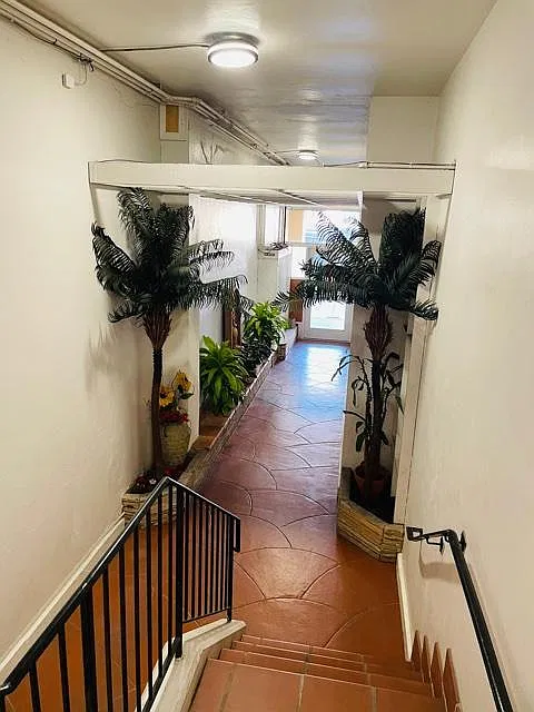 1 bed, 575 sqft, $2,495 — Photo 1