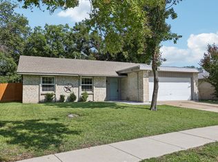 416 Woodmere Dr, Garland, TX 75043