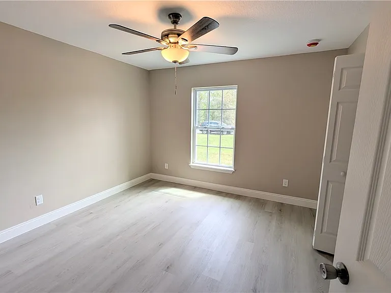 7708 N Paris Dr — Photo 16