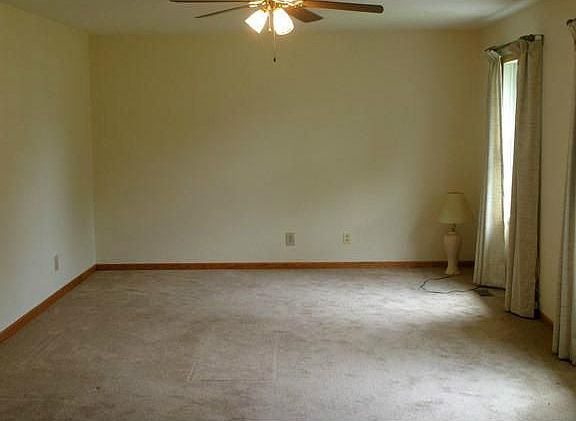 4th image of 6205 Suder Ave