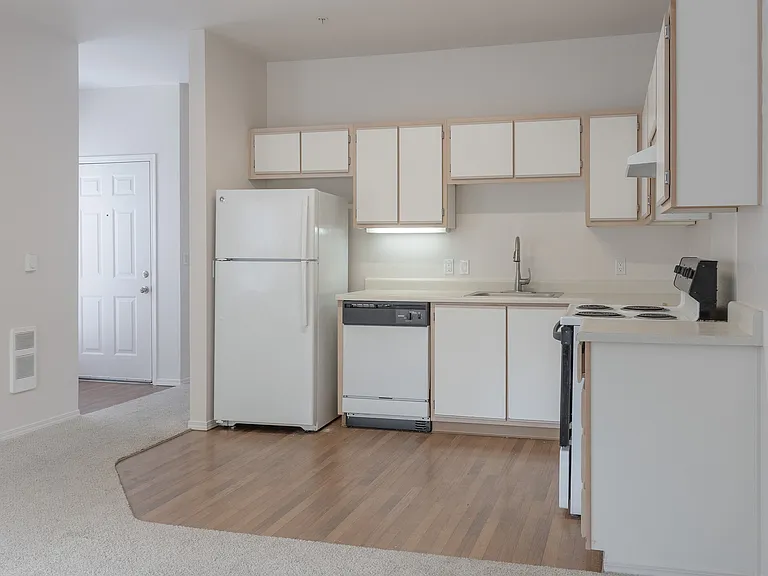 Landmark Apartments - Beaverton Oregon