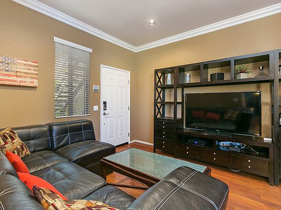 5th image of 4568 Kansas St APT 3