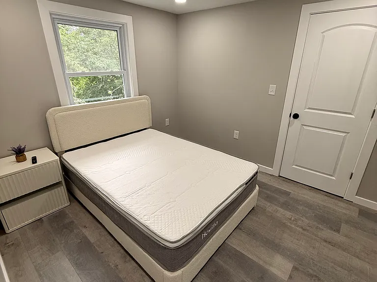 579 Woodward Ave #3 — Photo 8