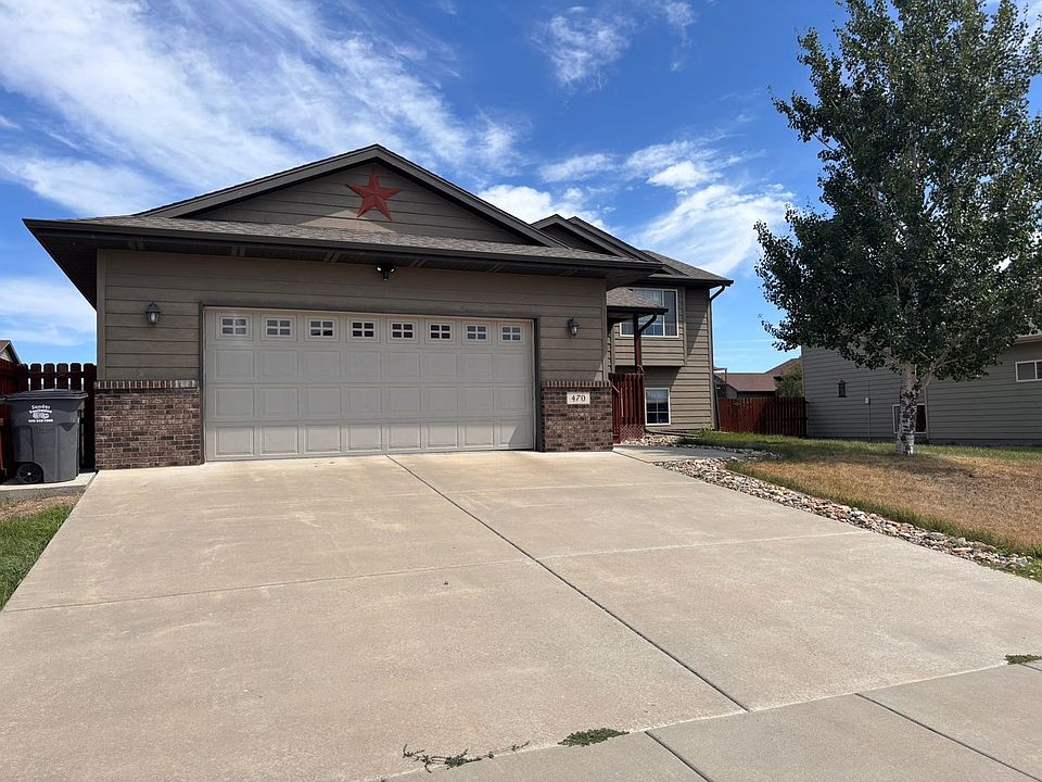 1st image of 470 Sovereignty Ln