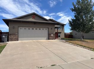470 Sovereignty Ln, Box Elder, SD 57719