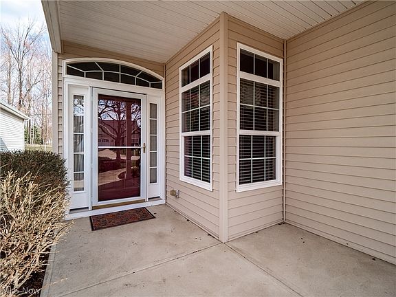 4th image of 13834 Glenbrook Dr