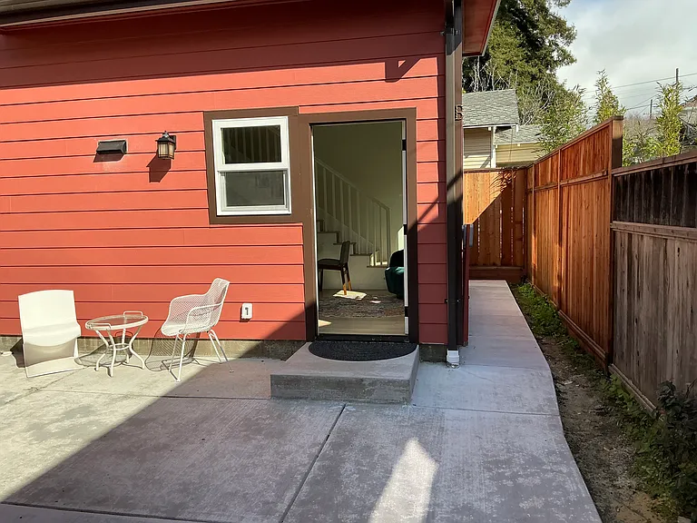1615 McGee Ave #B — Photo 19