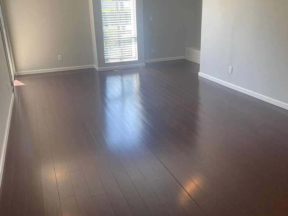 1st image of 7556 Hampton Ave APT 205