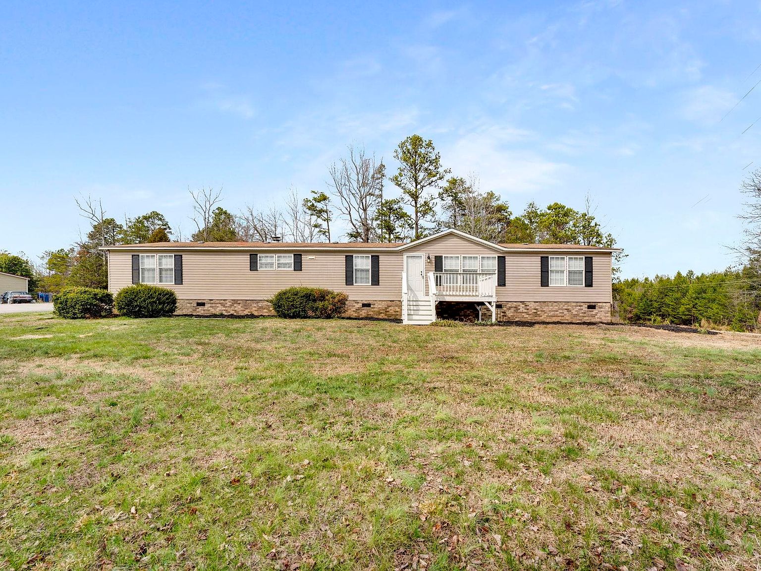 106 Dawn Ln, Chesnee, SC 29323 | Zillow