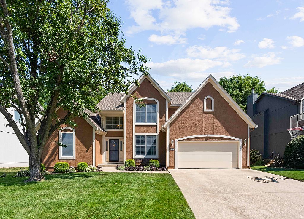 4714 W 139th Ter - Property Image