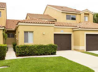 10415 Lake Vista Cir, Boca Raton, FL 33498