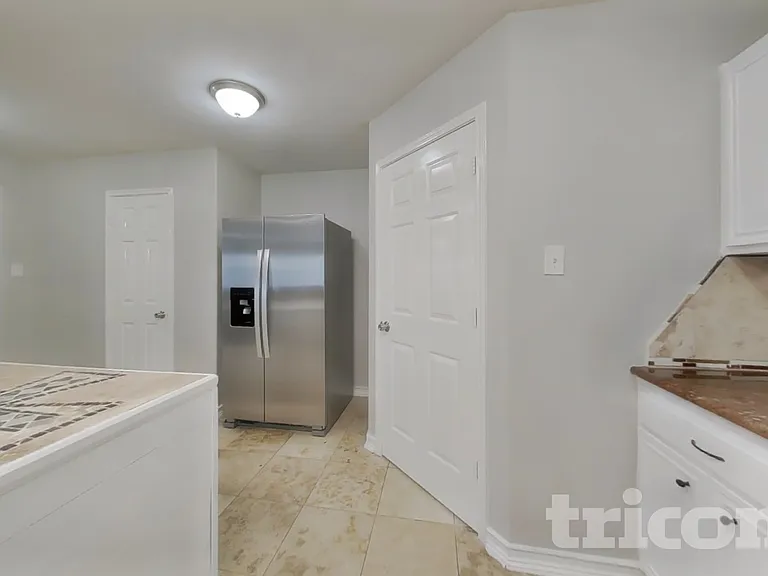 29418 Fox River Dr — Photo 7