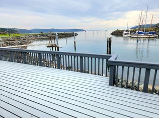 2308 Dover Dr, Anacortes, WA 98221