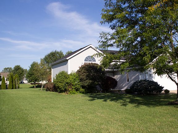 2nd image of 1515 104th Ave